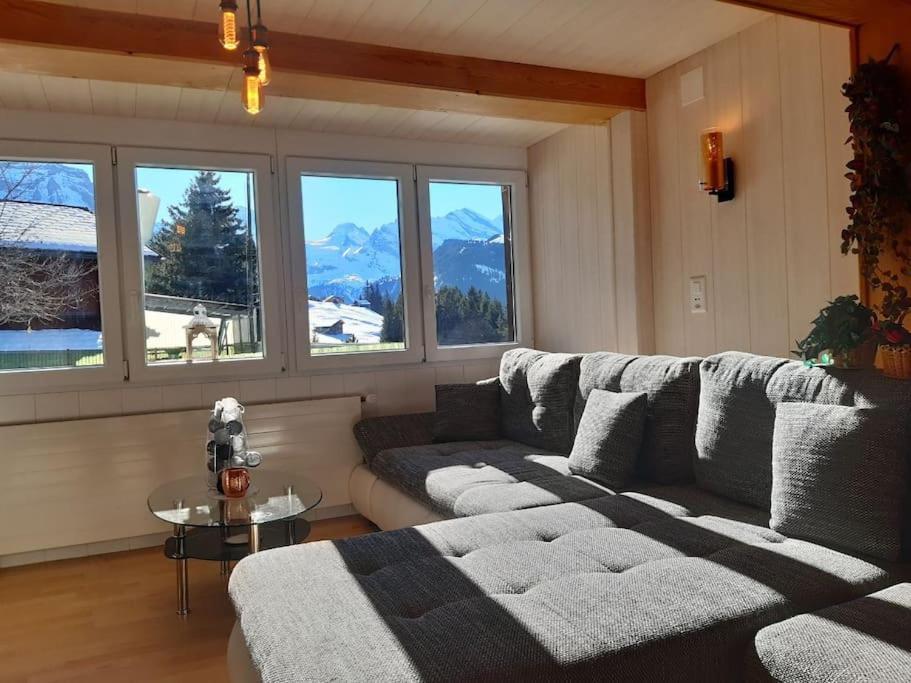 Apartment Chalet Im Sunnigen Usblick Wengen Ngoại thất bức ảnh